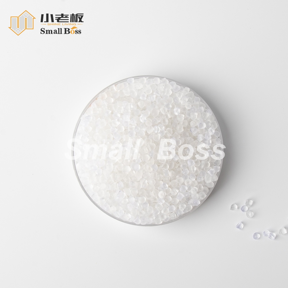 Waterproof transparent and low-odor soft PVC Compound for mildew-proof strips