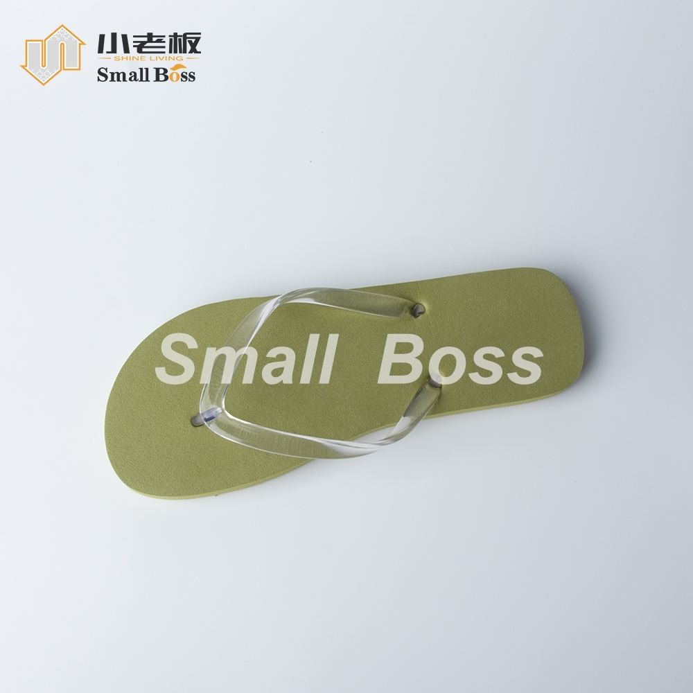 High brightness soft PVC Compound for flip-flops